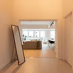 Deluxe 3 Bedrooms With Casino View At The And Free Parking Lejlighed *