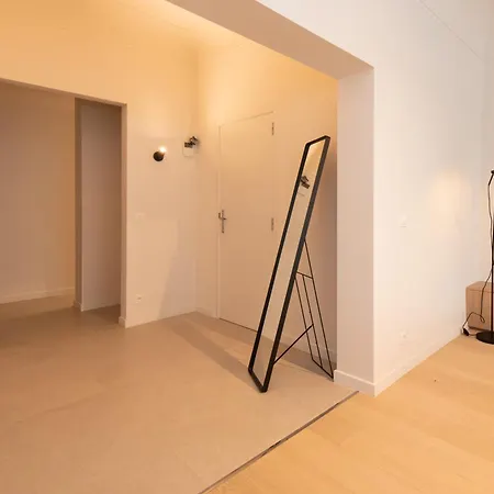 Deluxe 3 Bedrooms Apartment With Casino View At The Beach And Free Parking Apartment *