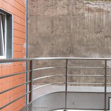 Deluxe 3 Bedrooms With Casino View At The And Free Parking Apartment