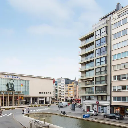 Deluxe 3 Bedrooms With Casino View At The And Free Parking 아파트 오스텐드