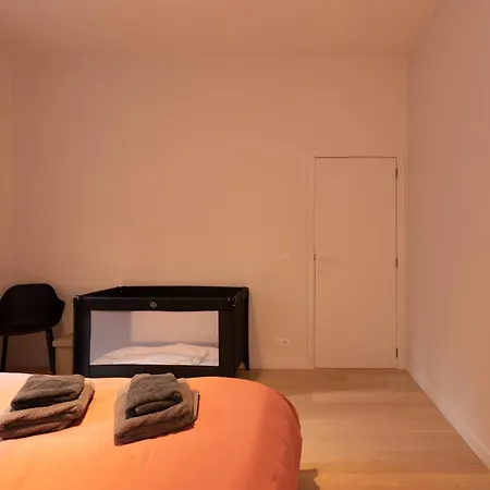 Deluxe 3 Bedrooms Apartment With Casino View At The Beach And Free Parking Apartment *