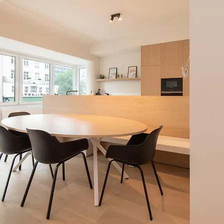 Apartment Deluxe 3 Bedrooms Apartment With Casino View At The Beach And Free Parking *