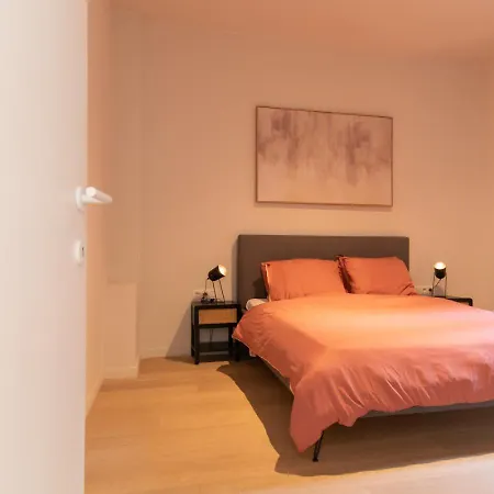 Deluxe 3 Bedrooms With Casino View At The And Free Parking * 오스텐드
