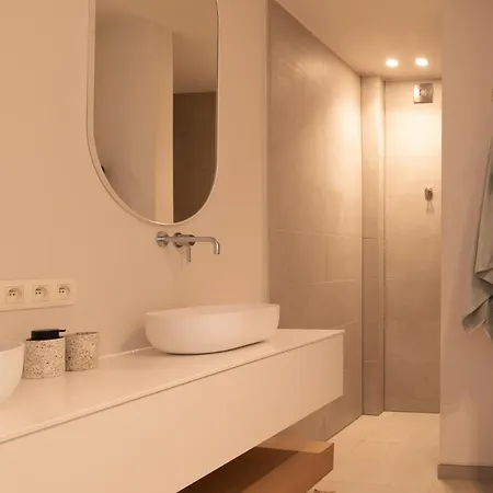아파트 Deluxe 3 Bedrooms With Casino View At The And Free Parking 오스텐드