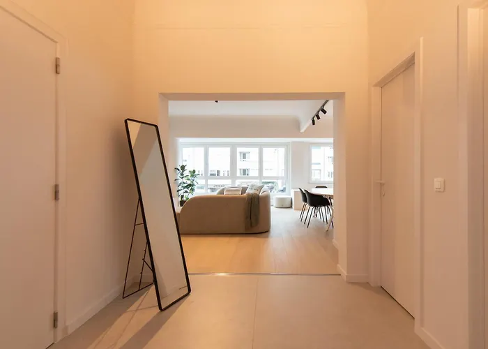 Deluxe 3 Bedrooms With Casino View At The And Free Parking Apartment *