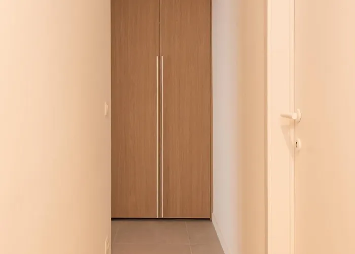 Apartment Deluxe 3 Bedrooms With Casino View At The And Free Parking