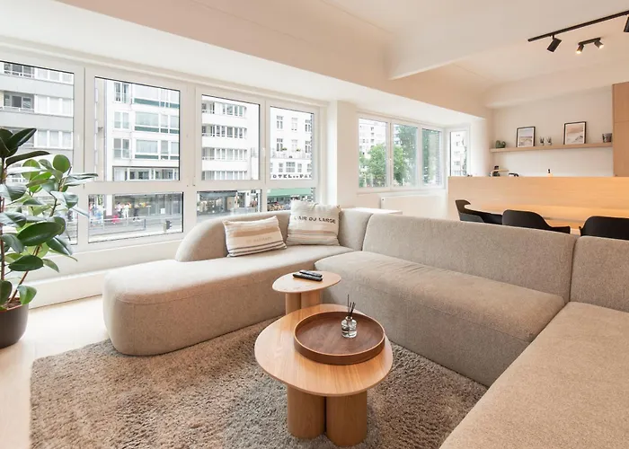 Apartment Deluxe 3 Bedrooms With Casino View At The And Free Parking